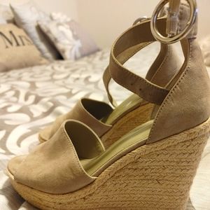 Guess Taupe Espadrilles